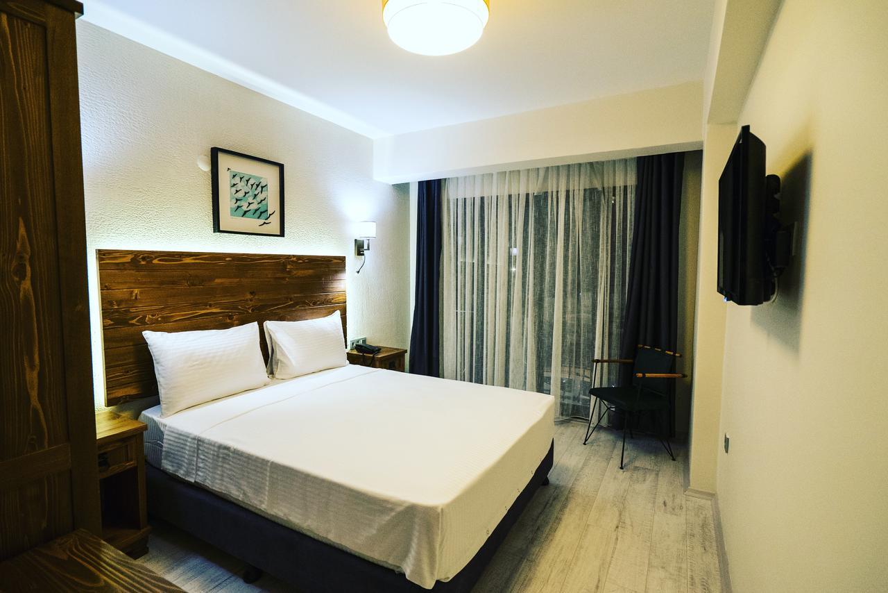 8 Rooms Hotel غيليبولو المظهر الخارجي الصورة